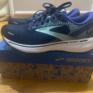 Women’a Brooks Ghost 14 Running Shoes